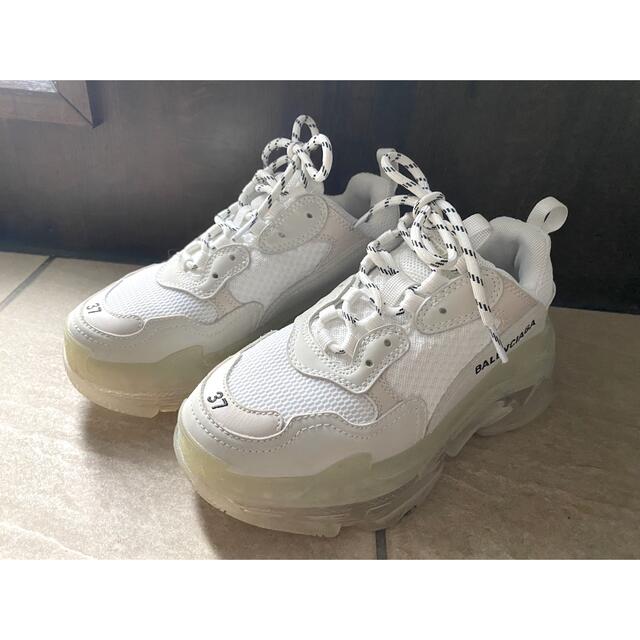 ★未使用★大きめサイズ　BALENCIAGA　スニーカー　トリプルS