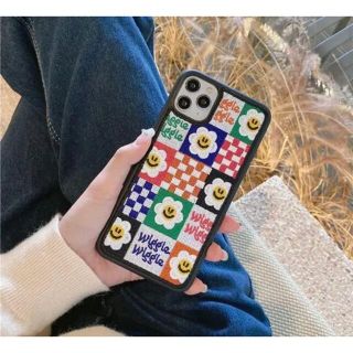 韓国デザイン　フラワー刺繍iPhone12(iPhoneケース)