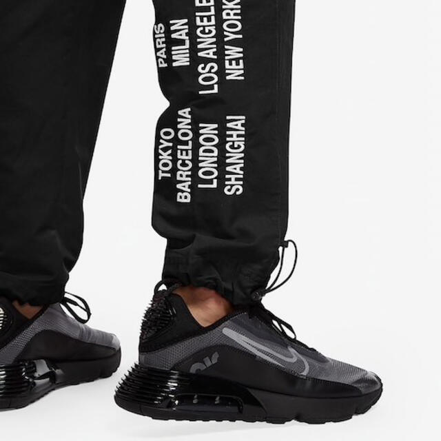 NIKE World Tour Woven Cargo pants 2