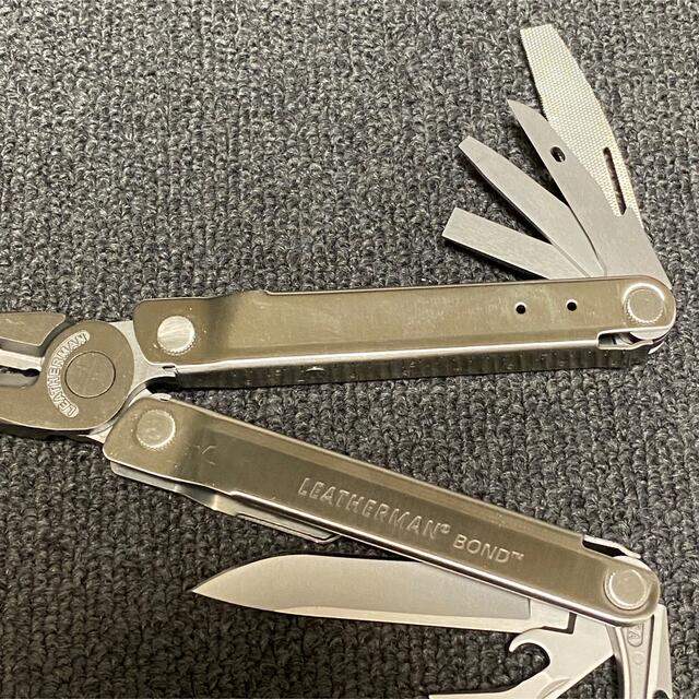 LEATHERMAN(レザーマン)の25年保証 LEATHERMAN レザーマン BOND 15機能マルチツール  スポーツ/アウトドアのアウトドア(その他)の商品写真