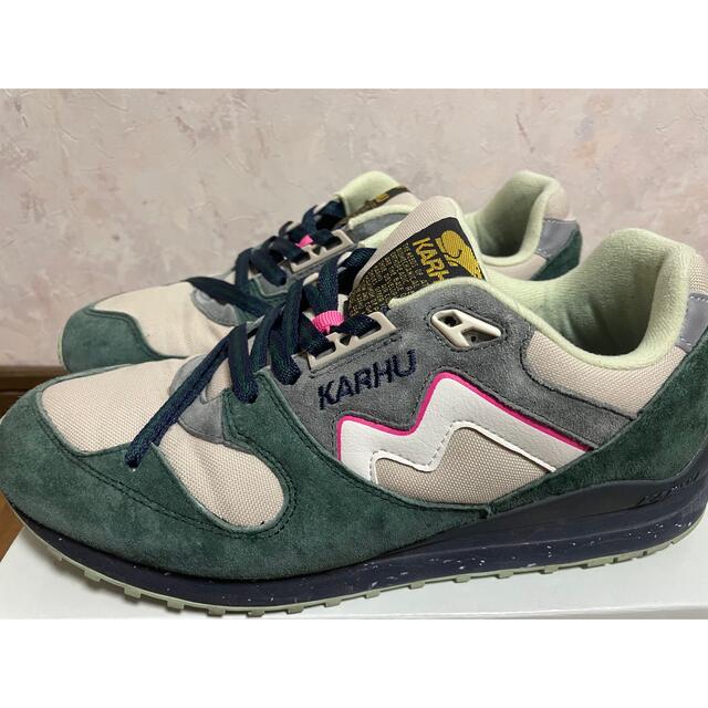 KARHU(カルフ)のカルフ　シンクロン　サイズ9 メンズの靴/シューズ(スニーカー)の商品写真