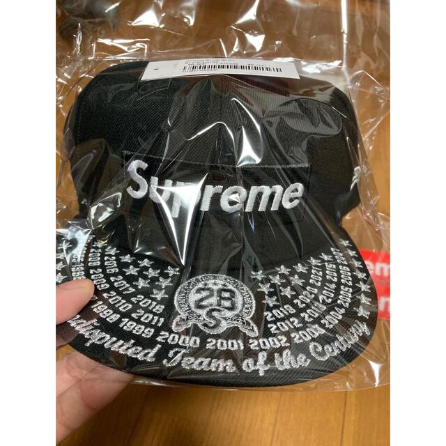 Supreme Undisputed Box Logo New Era ブラック