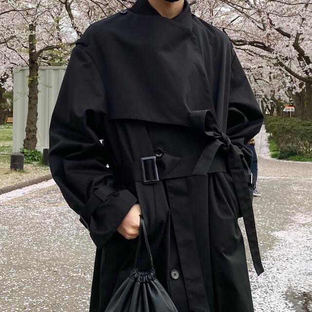 KEISUKEYOSHIDA belted trench coat