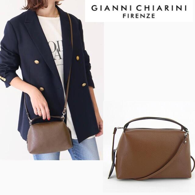 ドゥーズィーエムクラス【GIANNI CHIARINI】ALIFA S  極美品 ショルダーバッグ