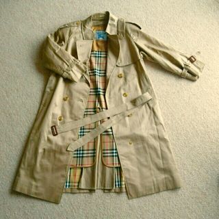 バーバリー(BURBERRY)の新品☆ライナー付きBURBERRYトレンチコート 9号(トレンチコート)