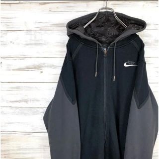 ナイキ(NIKE)のNIKE ジップパーカー　(パーカー)