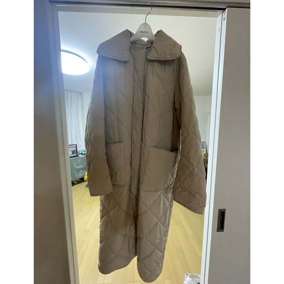 BEAUTY&YOUTH UNITED ARROWS(ビューティアンドユースユナイテッドアローズ)の＜H＞QUILTED LONG COAT/コート レディースのジャケット/アウター(ロングコート)の商品写真