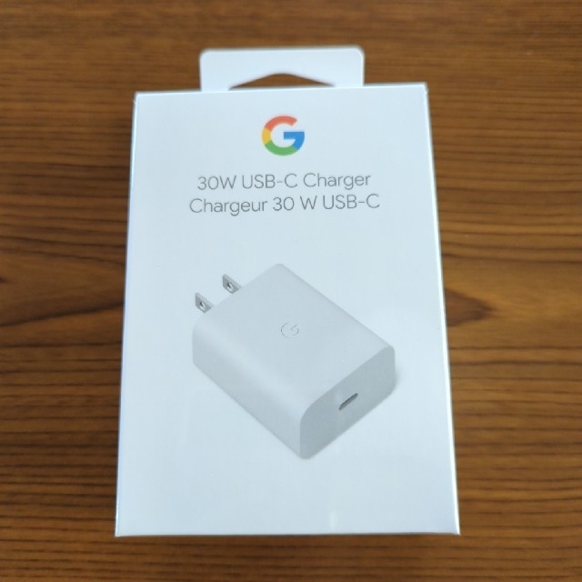 Google(グーグル)の新品　☆Google正規品USB−C スマホ/家電/カメラのスマートフォン/携帯電話(バッテリー/充電器)の商品写真