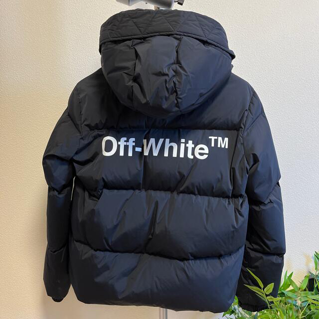 OFF-WHITE(オフホワイト)のOFF-WHITE ダウンジャケット レディースのジャケット/アウター(ダウンジャケット)の商品写真