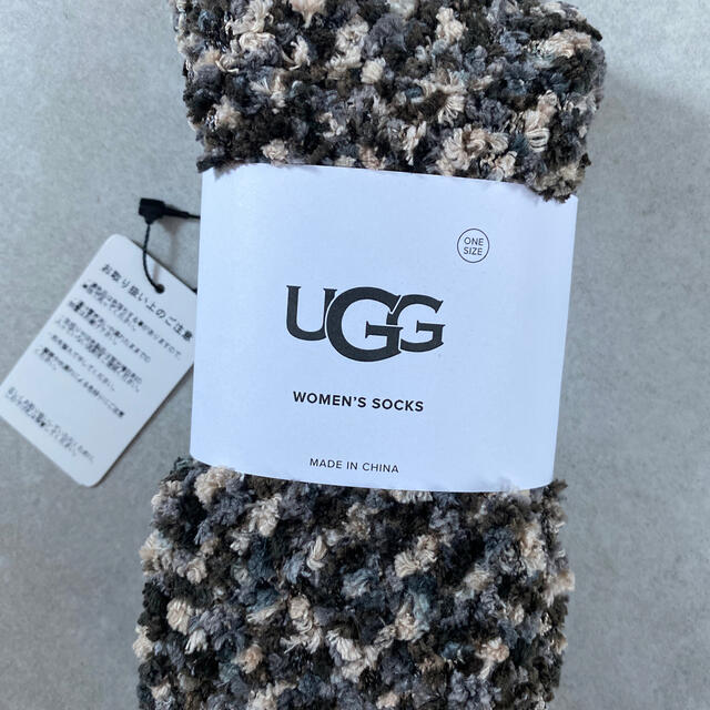 UGG(アグ)のUGG 今期靴下 新品タグ付き レディースのレッグウェア(ソックス)の商品写真