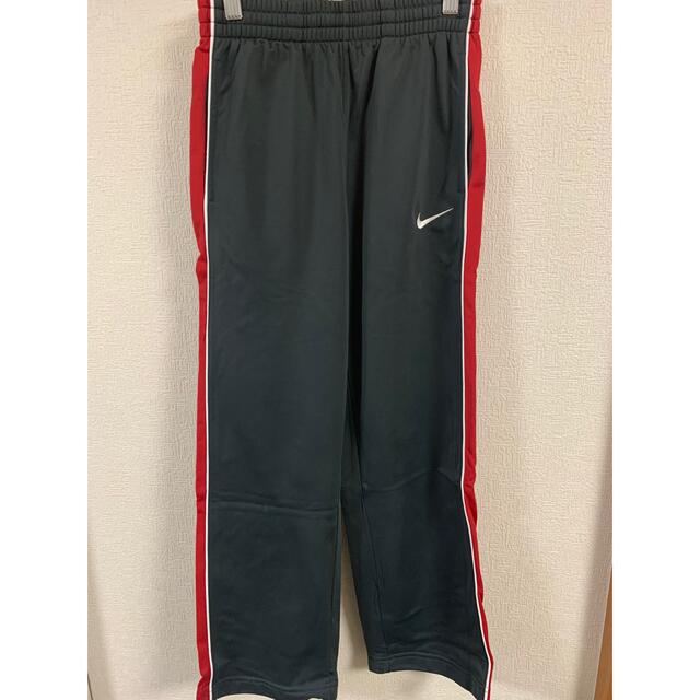 NIKE(ナイキ)のNIKE ナイキ ジャージ上下セット 140~150cm キッズ/ベビー/マタニティのキッズ服男の子用(90cm~)(その他)の商品写真