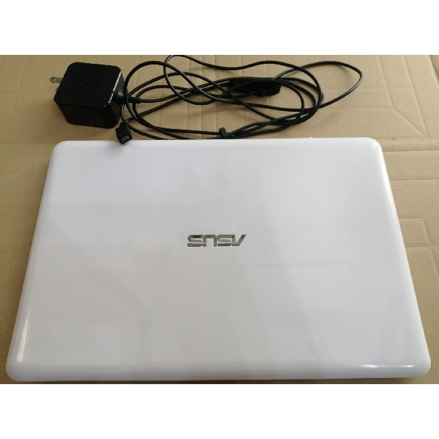 ASUS EeeBook X205TA