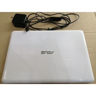 ASUS - ASUS EeeBook X205TAの通販 by uni's shop｜エイスース ...