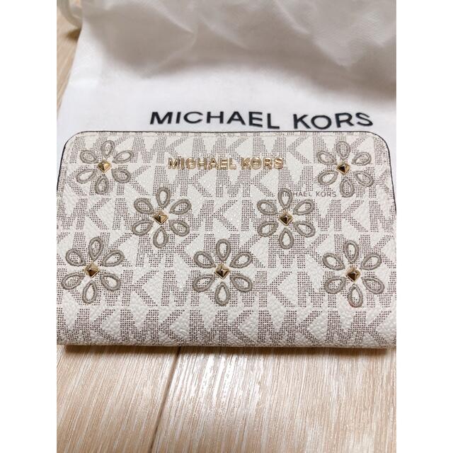 【おトク】 新品 ホワイト コインケース マイケルコース KORS MICHAEL 折り財布