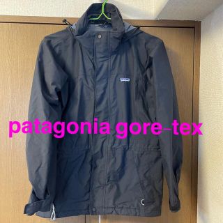 パタゴニア(patagonia)のpatagonia gore-tex jacket ジャケット　レディース　S(マウンテンパーカー)