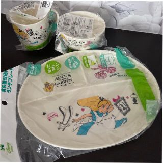 ディズニー(Disney)の離乳食セット☆Disneyアリス☆あーや様専用☆(離乳食器セット)