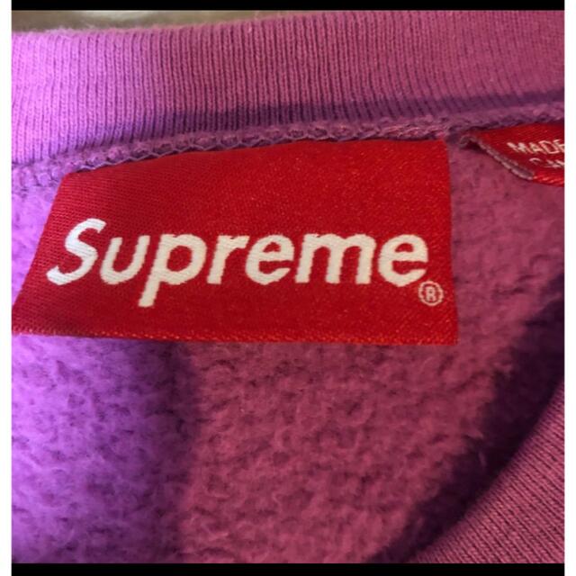 Supreme(シュプリーム)の20aw Supreme FUTURA logo crewneck  メンズのトップス(スウェット)の商品写真