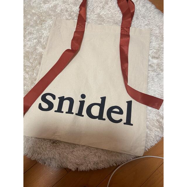 SNIDEL(スナイデル)のsnidel☆巾着 2枚セット【中古】 エンタメ/ホビーのコレクション(ノベルティグッズ)の商品写真