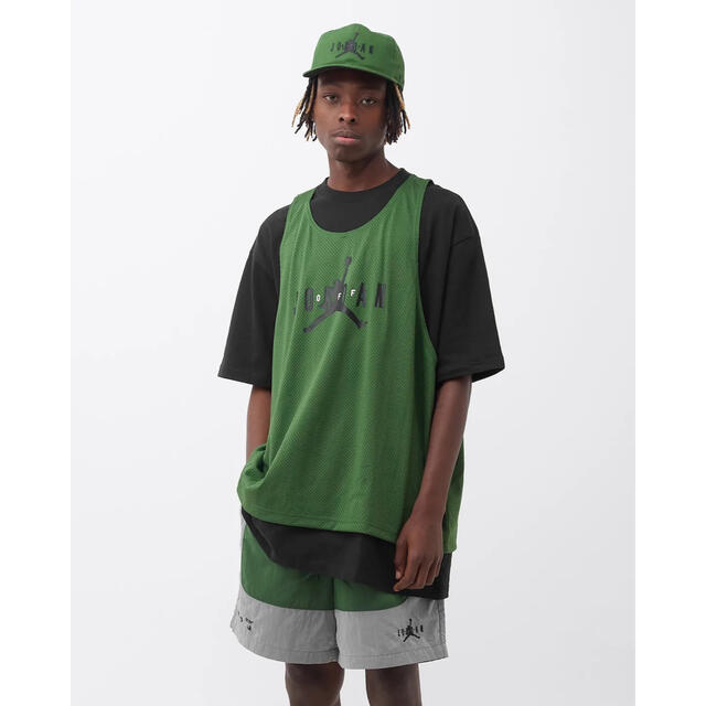 NIKE Jordan Off-White Short Sleeve Top