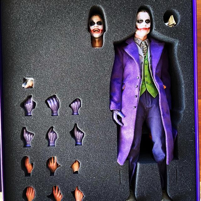 ジョーカー 2.0 バットマン ダークナイト joker ホットトイズ 1/6