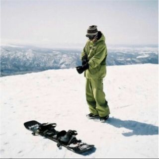 【ラスト1品】NOMADIK 777 SNOW ジャケット