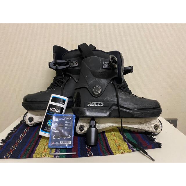 Rollerblade(ローラーブレード)のroces アグレッシブ　フリースタイルフレーム　インラインスケート　セット スポーツ/アウトドアのスポーツ/アウトドア その他(スケートボード)の商品写真