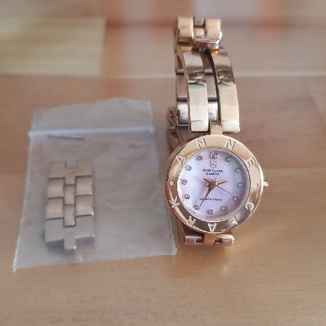Anne Clark アンクラーク 腕時計 天然ダイヤ使用 美品の通販 By ひよちゃん S Shop アンクラークならラクマ