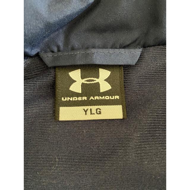 UNDER ARMOUR(アンダーアーマー)のアンダーアーマー　ジャンパー　YLG ネイビー キッズ/ベビー/マタニティのキッズ服男の子用(90cm~)(コート)の商品写真