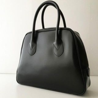 コムデギャルソン COMME des GARCONS 青山 台形レザーバッグ