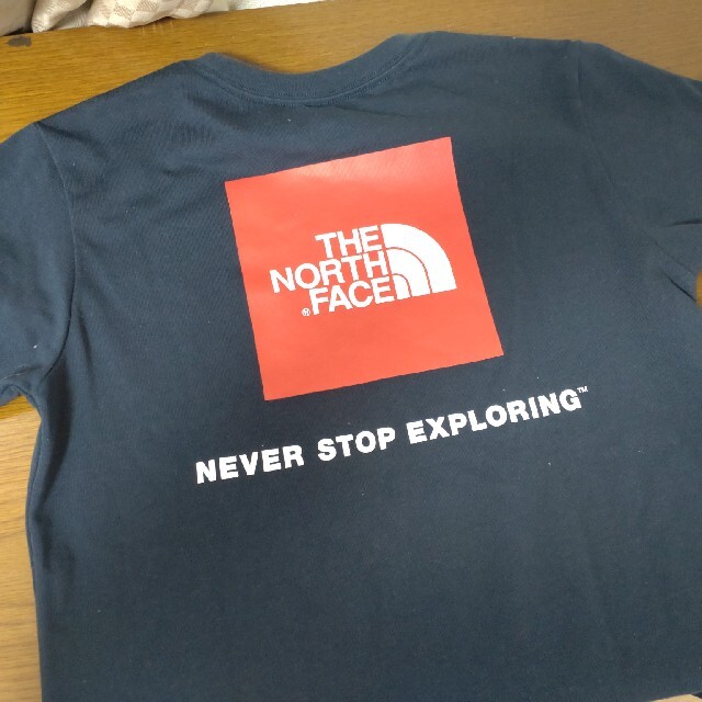 THE NORTH FACE(ザノースフェイス)のThe　North Face★中古ネイビーTシャツ　140センチ キッズ/ベビー/マタニティのキッズ服男の子用(90cm~)(Tシャツ/カットソー)の商品写真