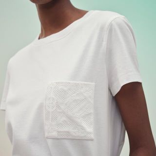 贈る結婚祝い Tシャツ 専用エルメス 刺繍入りポケット HERMES Tシャツ