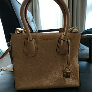 マイケルコース(Michael Kors)のMICHAEL KORS ショルダーバッグ(ショルダーバッグ)