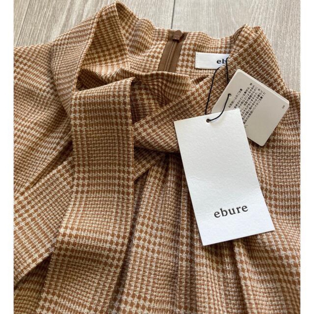 ebure(エブール)の❤︎新品❤︎人気❤︎ebure エブール❤︎ボウタイブラウス レディースのトップス(シャツ/ブラウス(長袖/七分))の商品写真