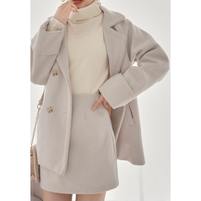 新作商品 sheller Joliコクーンショートジャケットコート WHITE