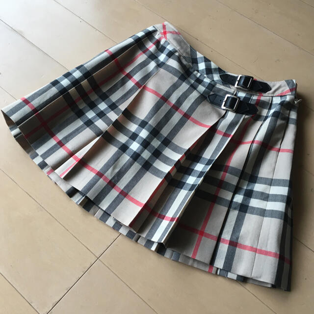 BURBERRY(バーバリー)のバーバリー 120 130 フォーマル セットアップ 入学式 ブレザー スカート キッズ/ベビー/マタニティのキッズ服男の子用(90cm~)(ドレス/フォーマル)の商品写真