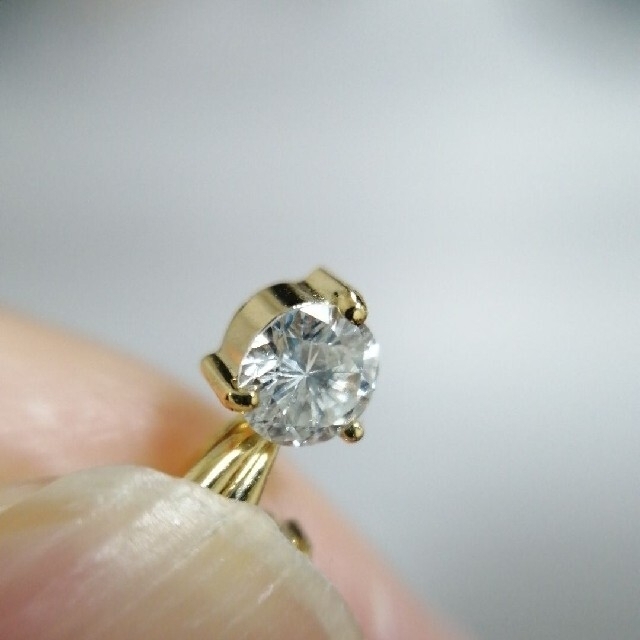 エメラルドのトップ　K18YG  0.23ct ダイヤモンド　ネックレス　トップ