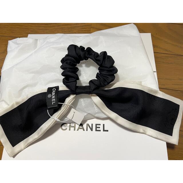 CHANEL - CHANEL シュシュ ヘアゴム ヘアアクセサリー カメリア 完売 スカーフの通販 by shop｜シャネルならラクマ