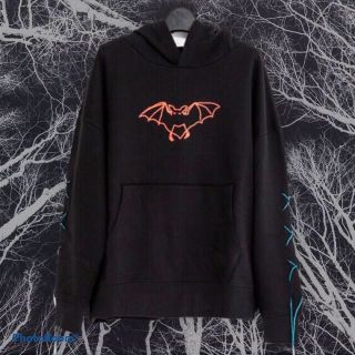 1🦋【フ】SALE💥【完売品】米津玄師 こうもりパーカー (ミュージシャン)