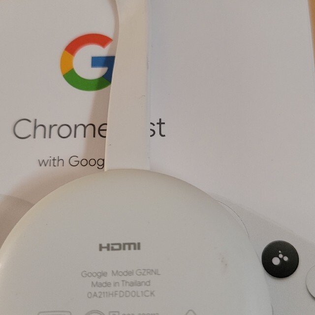 CHROME(クローム)のChromecast 第3世代 ホワイト スマホ/家電/カメラのPC/タブレット(PC周辺機器)の商品写真