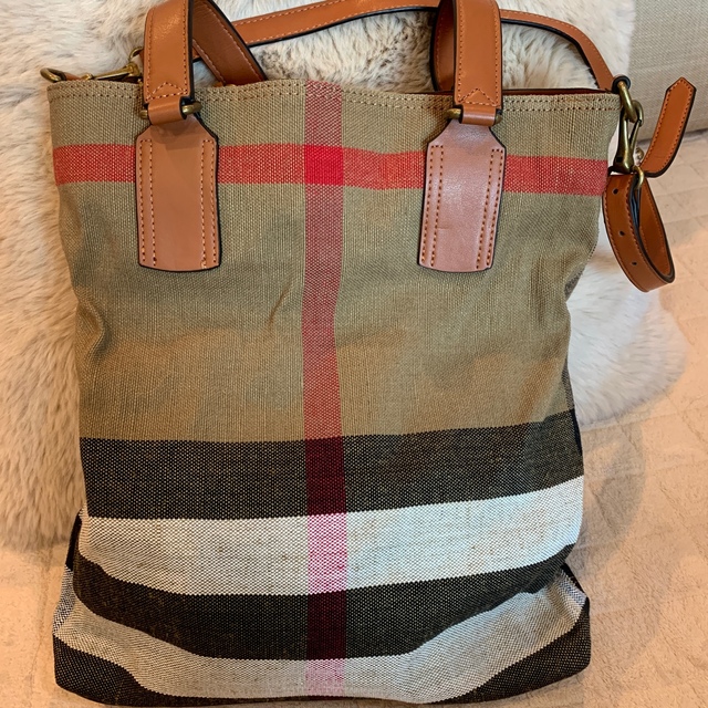 BURBERRY(バーバリー)のバーバリー　メンズバック メンズのバッグ(ショルダーバッグ)の商品写真