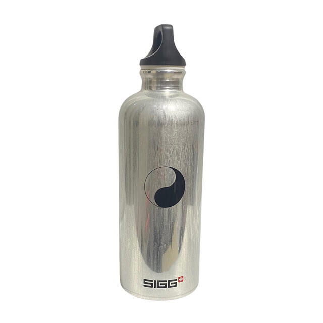 our legacy WORK SHOP SIGG BOTTLE 水筒 0.6L