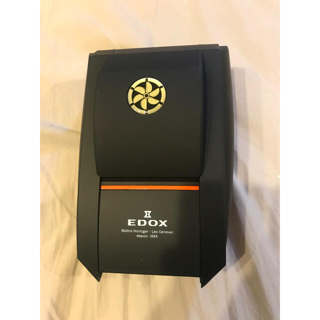 EDOX(エドックス)の廃盤モデル　EDOX　エドックス　クラス1・クロノオフショア・オートマチック メンズの時計(腕時計(アナログ))の商品写真