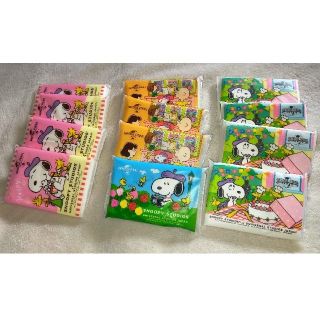 スヌーピー(SNOOPY)のポケットティッシュ　まとめ売り　12個(日用品/生活雑貨)