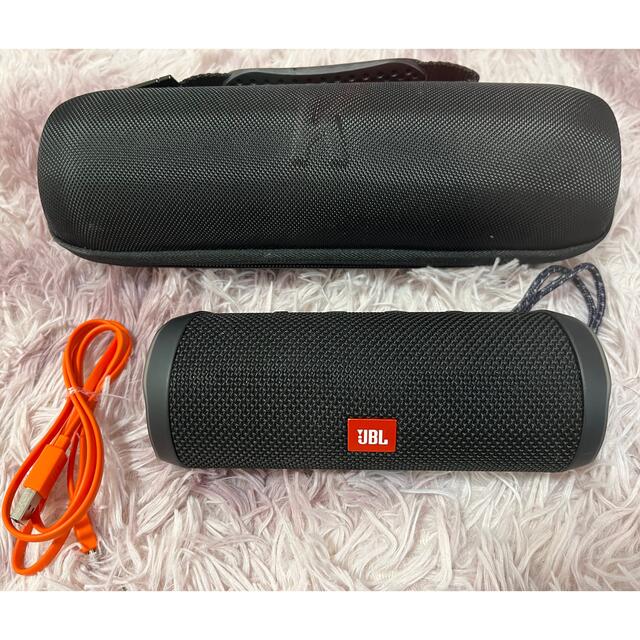 JBL Flip 4  スピーカー＋スピーカー用ハードケース付き