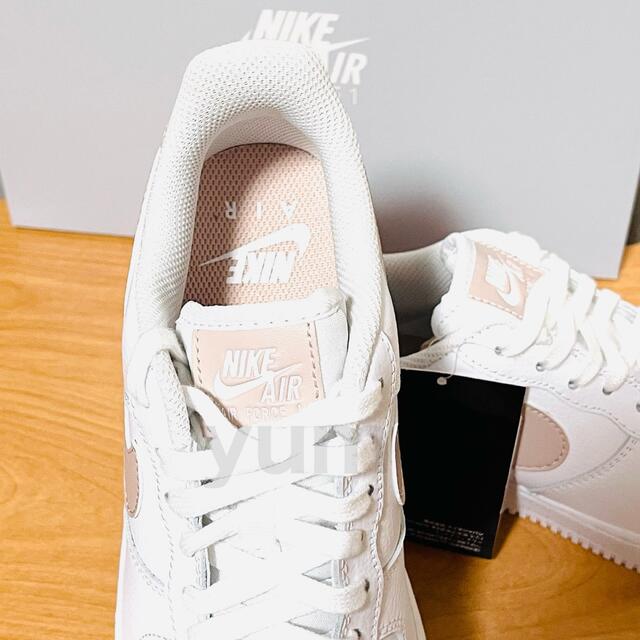 NIKE - 新品 24.5 ナイキ エアフォース1 レディース ホワイト NIKE - 新品 24.5 ナイキ エアフォース1 レディース ホワイト