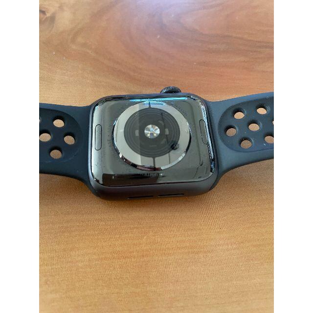 Apple Watch(アップルウォッチ)のapple watch 5 ｽﾍﾟｰｽｸﾞﾚｲ 40mm おまけ GPSモデル メンズの時計(腕時計(デジタル))の商品写真