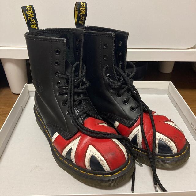 Dr.Martens ユニオンジャック 8ホールブーツ ブラック サイズ | フリマアプリ ラクマ