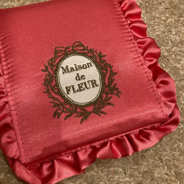 Maison de FLEUR(メゾンドフルール)のコンパクトミラー レディースのファッション小物(ミラー)の商品写真
