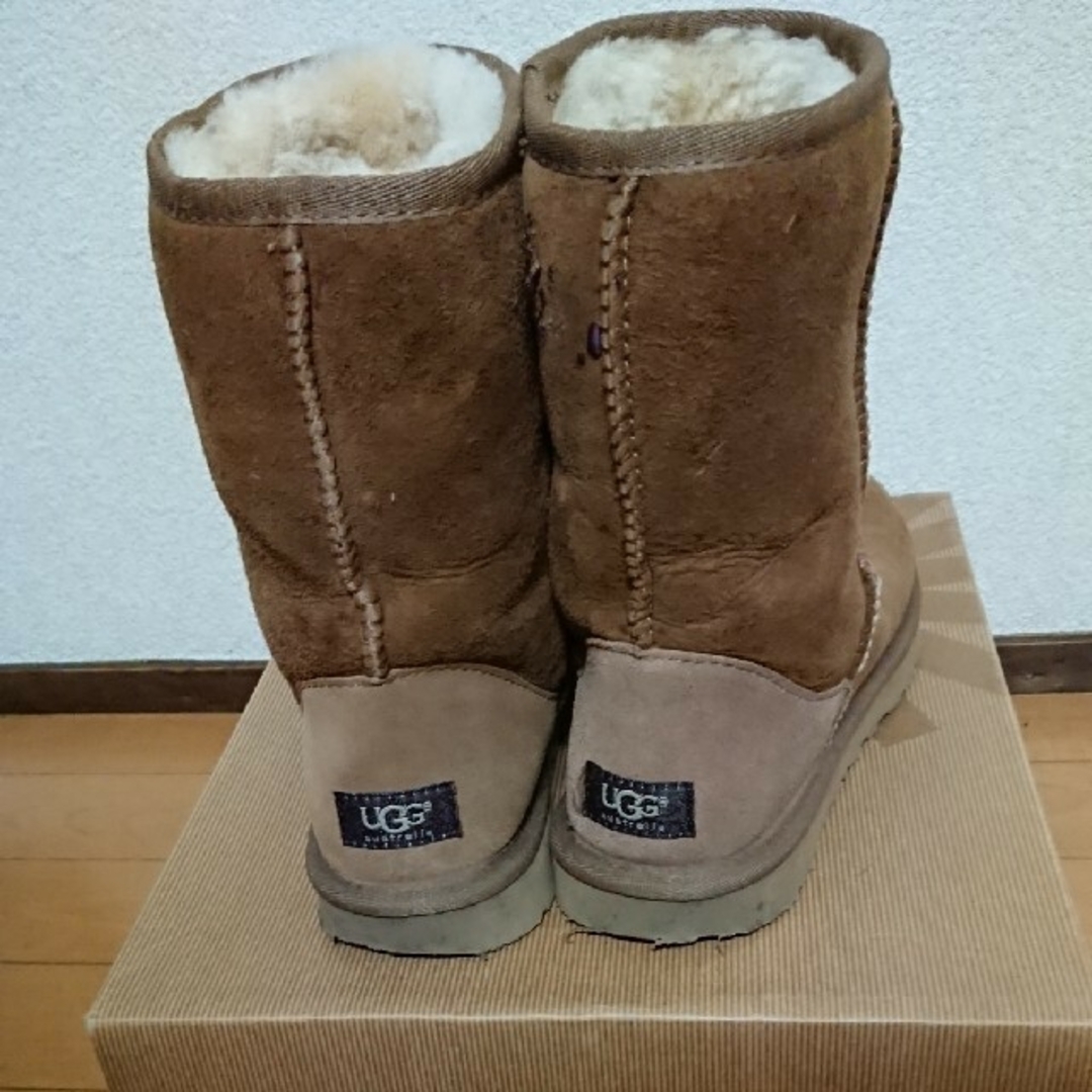 UGG(アグ)のUGG  アグ  ムートン  ブーツ レディースの靴/シューズ(ブーツ)の商品写真