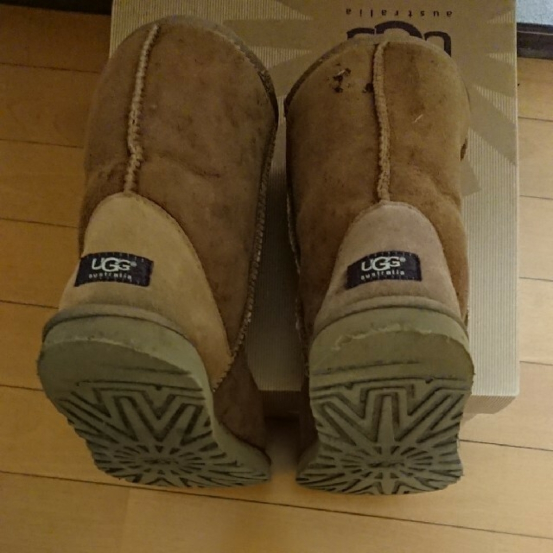 UGG(アグ)のUGG  アグ  ムートン  ブーツ レディースの靴/シューズ(ブーツ)の商品写真